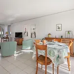 Detente Pres De La De Sainte-marguerite Pornichet